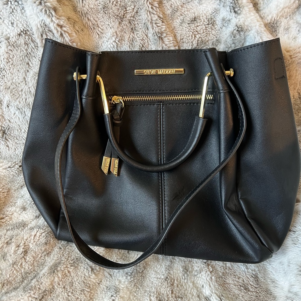 Steve Madden Black hand bag